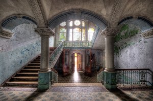 Escalier endroit perdu 3 