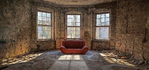 Akustikbild Slim Rotes Sofa 