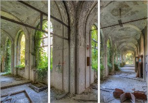 Lost Place shared hallway 