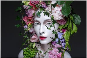 Beauty with Flowerwig 