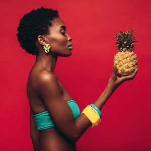 Beauty with pineapple 